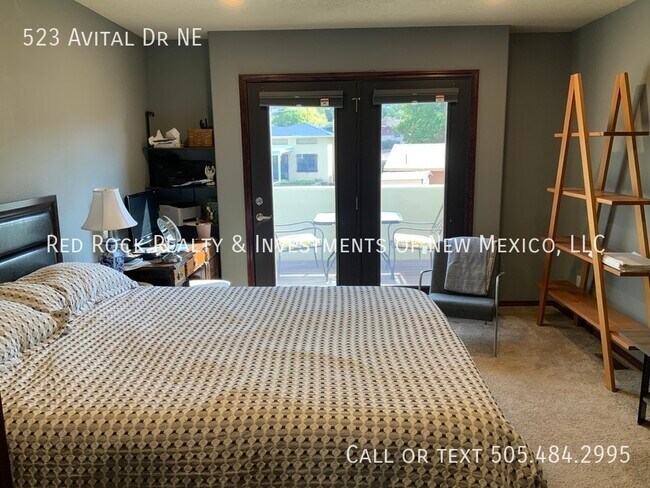 Building Photo - 523 Avital Dr NE