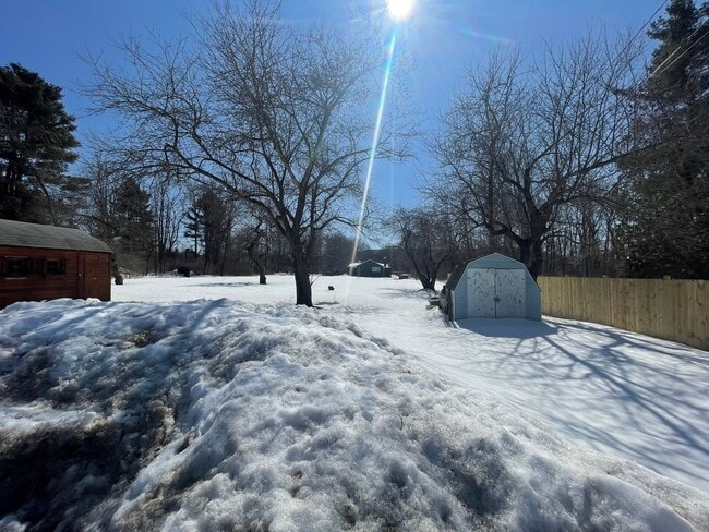 Building Photo - Bright & Updated 2-Bed Home in Dalton- $2450