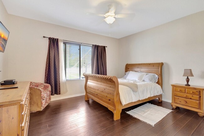 Building Photo - 4095 Sea Mist Way