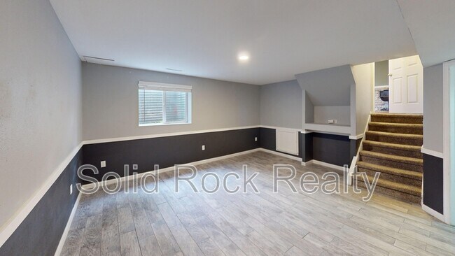 Building Photo - 4817 Ridenour Dr