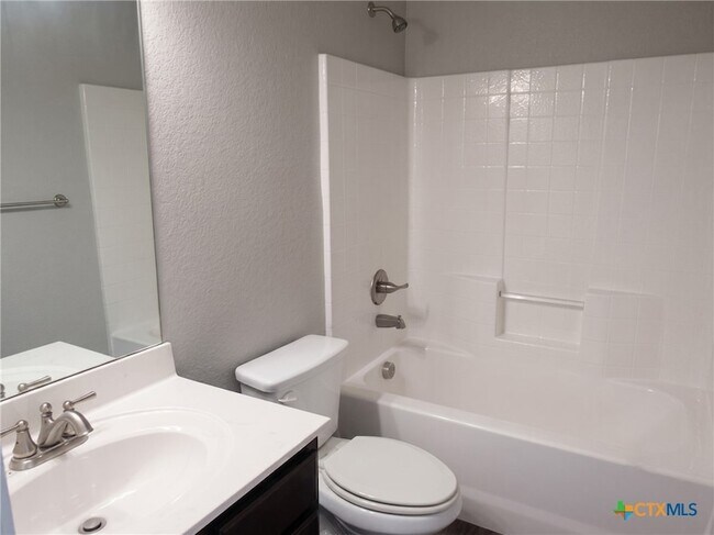 Building Photo - 1714 Risen Star Ln