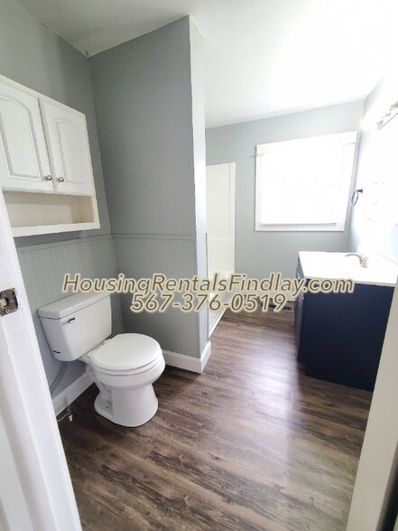 Building Photo - 827 Bernard Ave