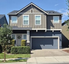 Building Photo - Beautiful 5 Bedroom | 3 Bathroom Single Family Home | Located In Abbey Creek Community | Highly D...