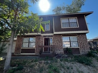 Building Photo - 593 Redwing Ln