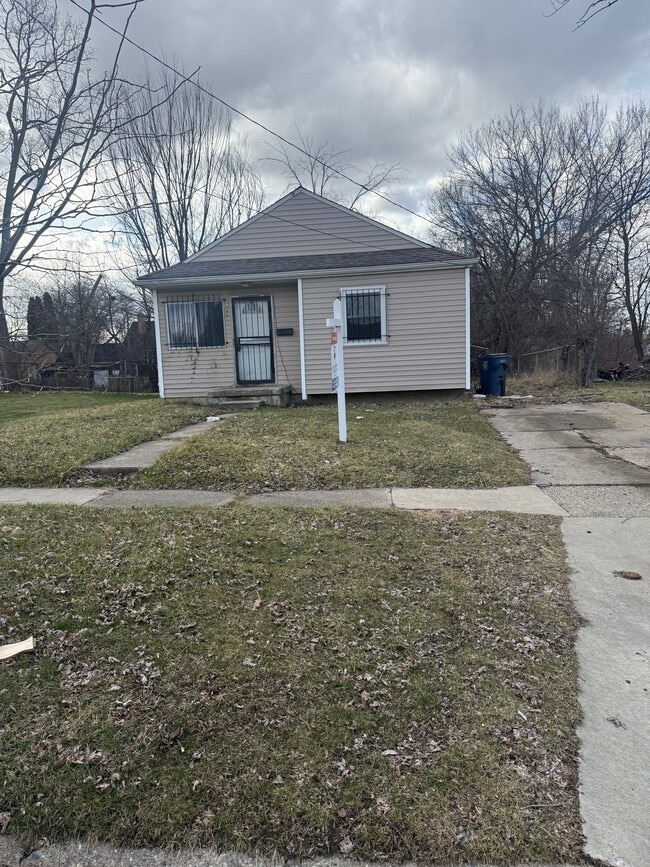 Building Photo - 3221 Burgess St