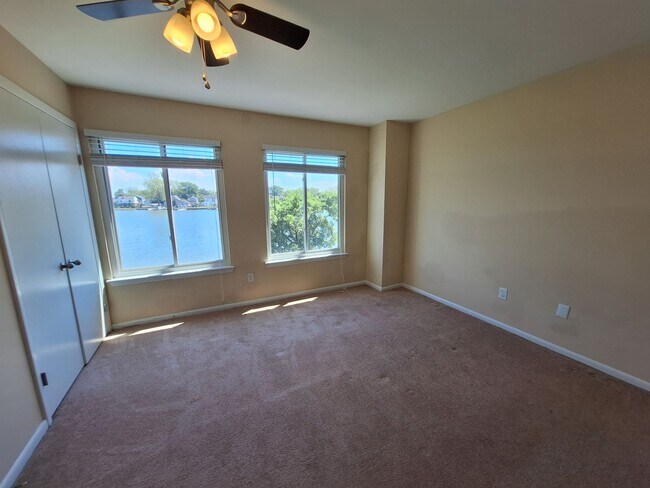 Building Photo - 152 Eberly Terrace