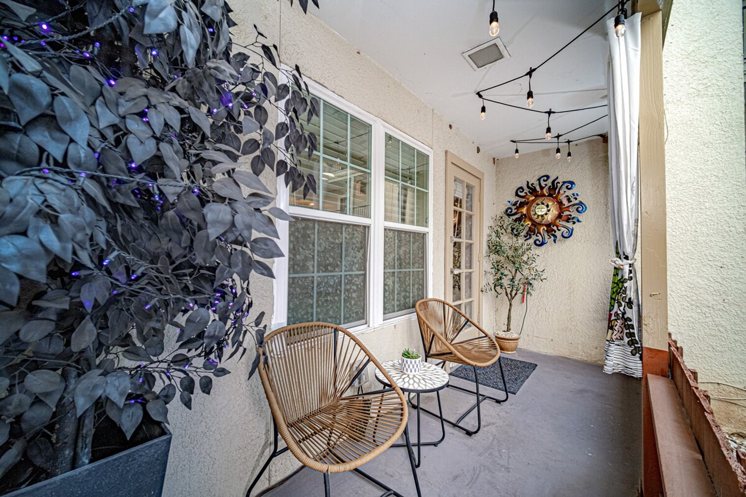 Building Photo - 910 Duncan Ln