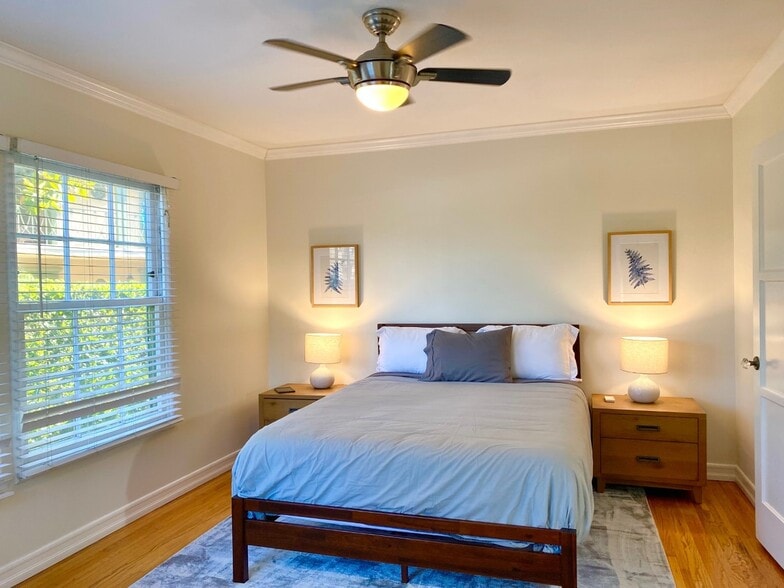 Master Bedroom - 1286 Devon Ave
