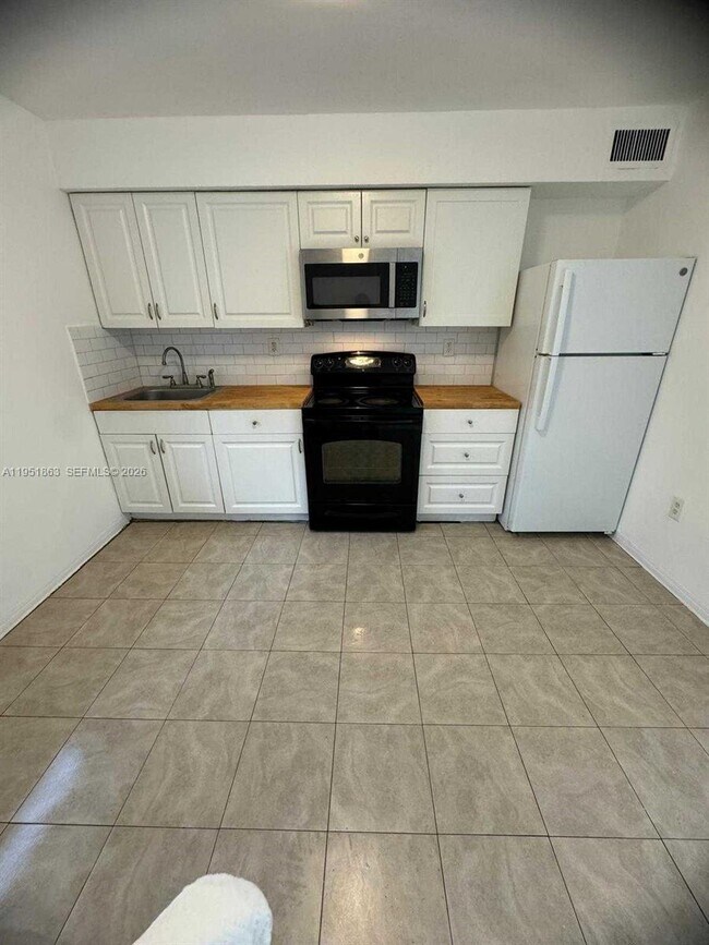 Building Photo - 111 NW 152nd St