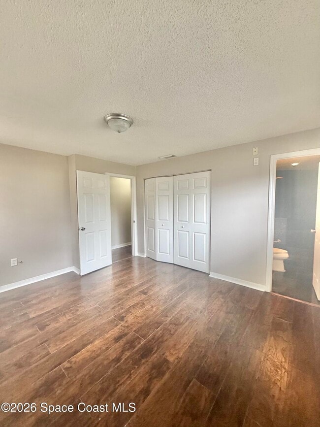 Building Photo - 2444 Victor Rd