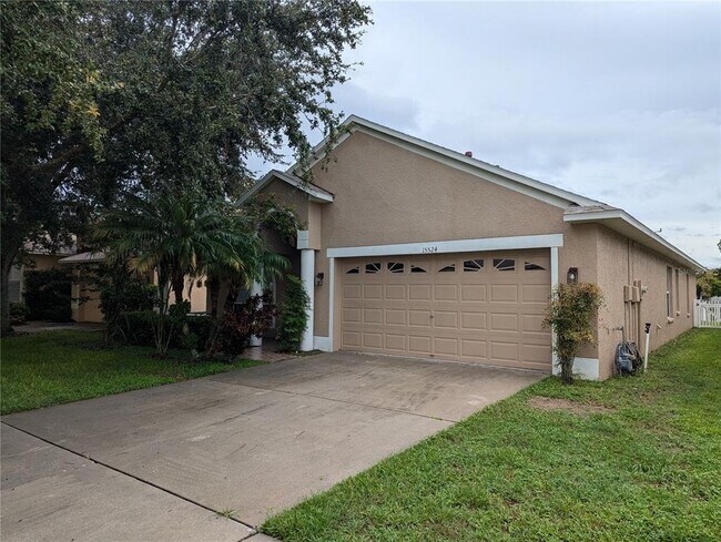 Primary Photo - 15524 Lake Bella Vista Dr