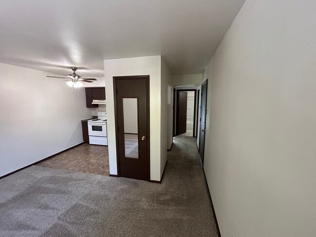 Building Photo - 120 McDonough St