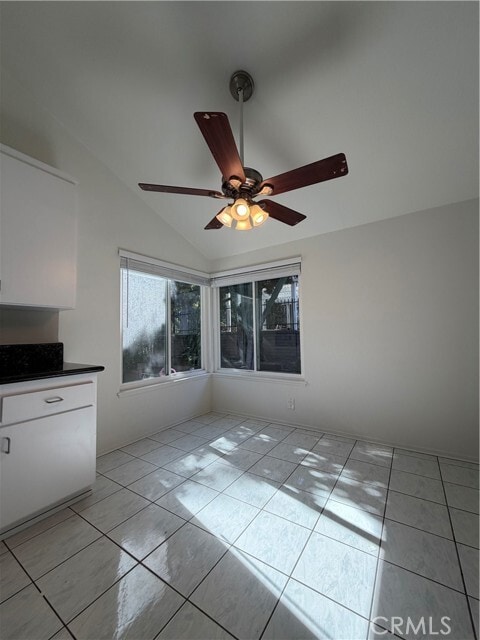 Building Photo - 2866 Treeview Pl