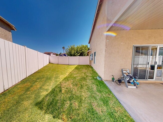 Building Photo - 26140 Workman Pl