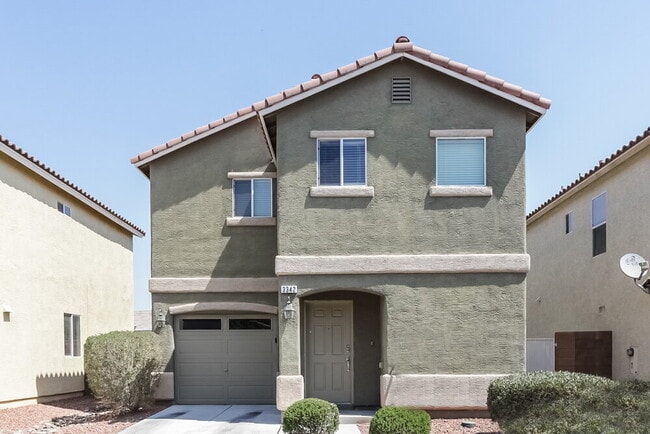 Building Photo - 3342 Villa Fiori Ave