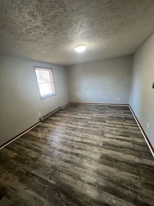 Building Photo - 1818 Michigan St