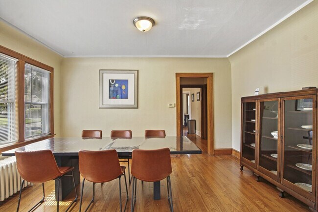 Building Photo - 1335 N Jackson St