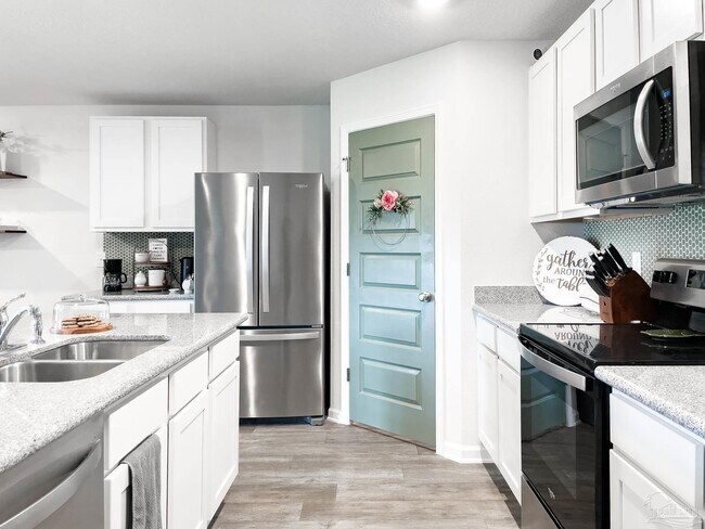 Building Photo - 5615 Tristan Ct