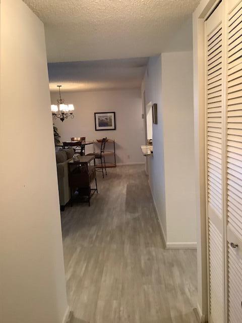 Building Photo - 450 Egret Cir