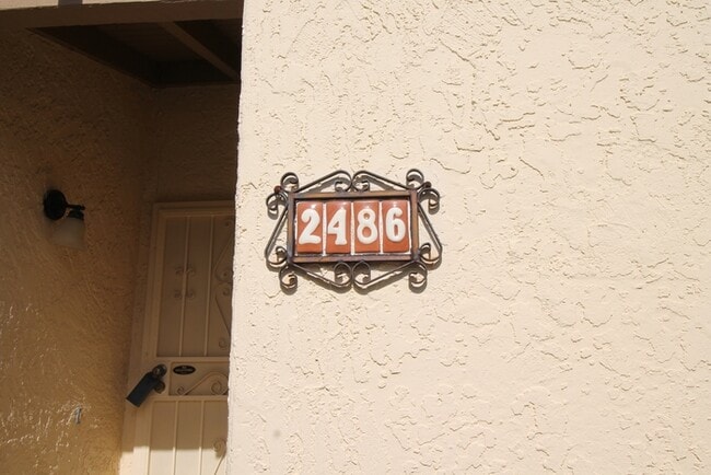 Building Photo - 2486 N Ironwood Ridge Dr
