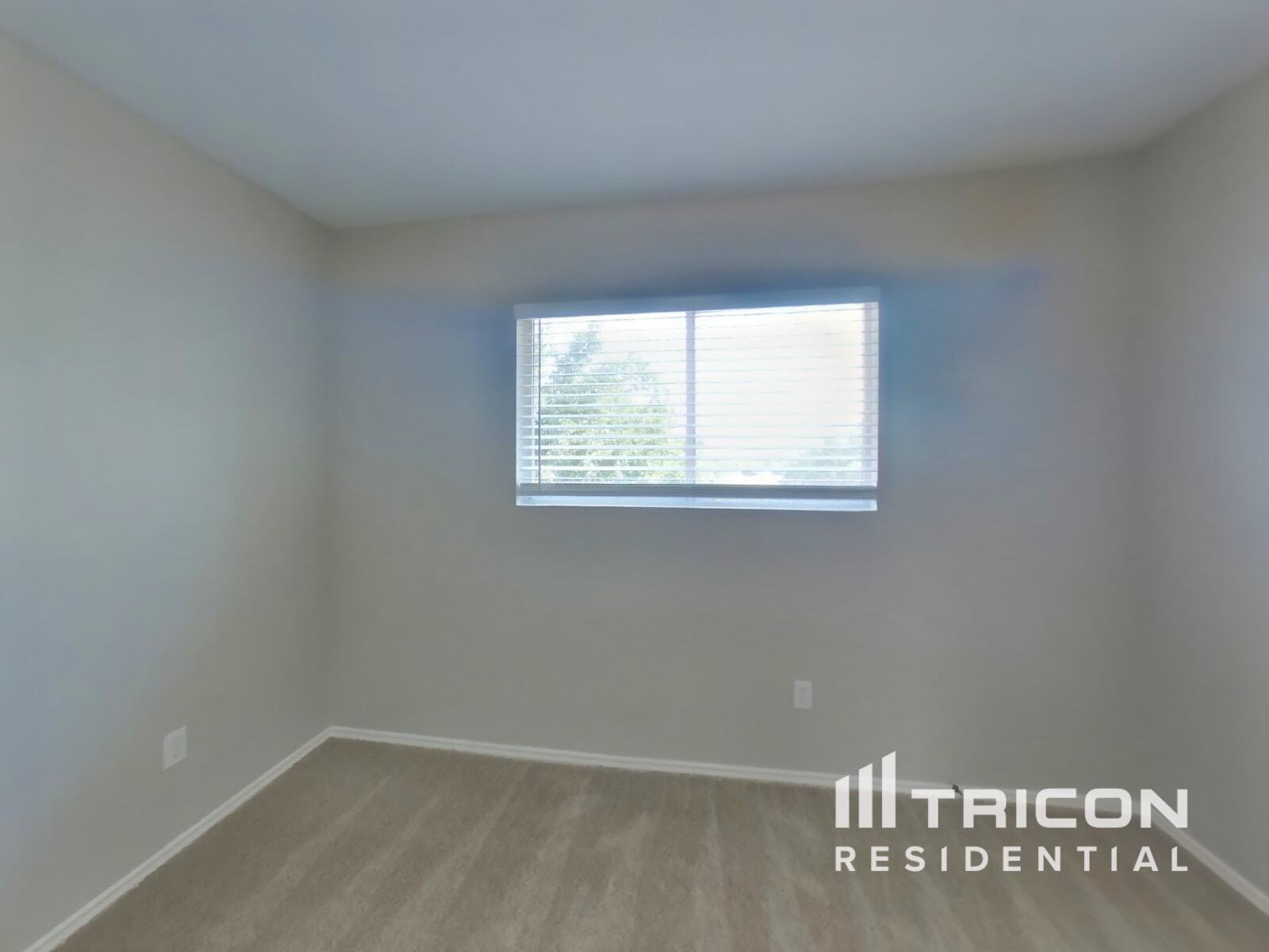 Building Photo - 312 Nogales Ln