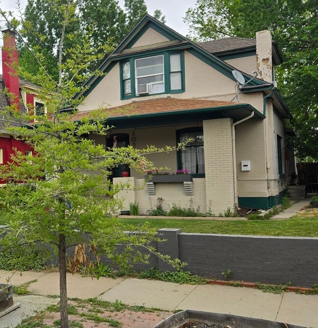 Building Photo - 1020-1022 S Washington