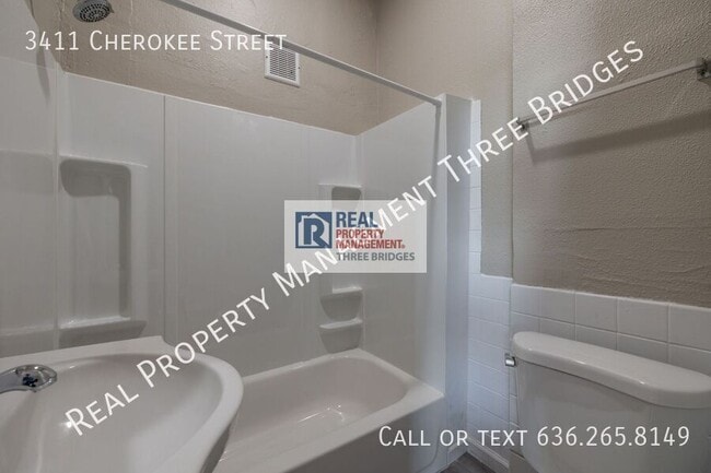 Building Photo - 3411 Cherokee St