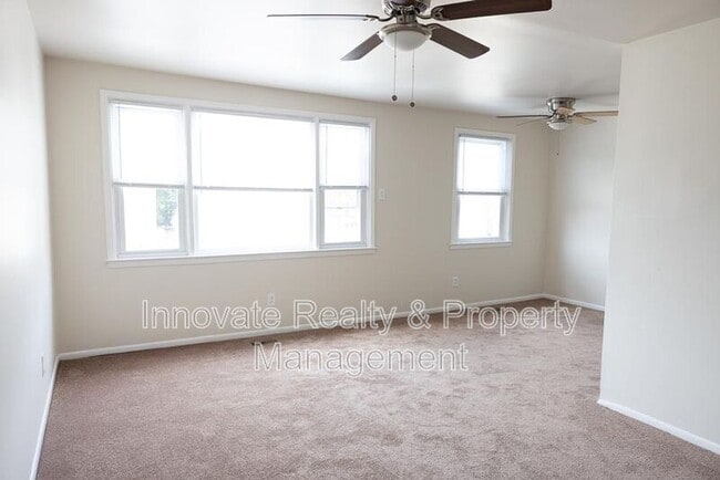 Building Photo - 109 Lockart Plaza