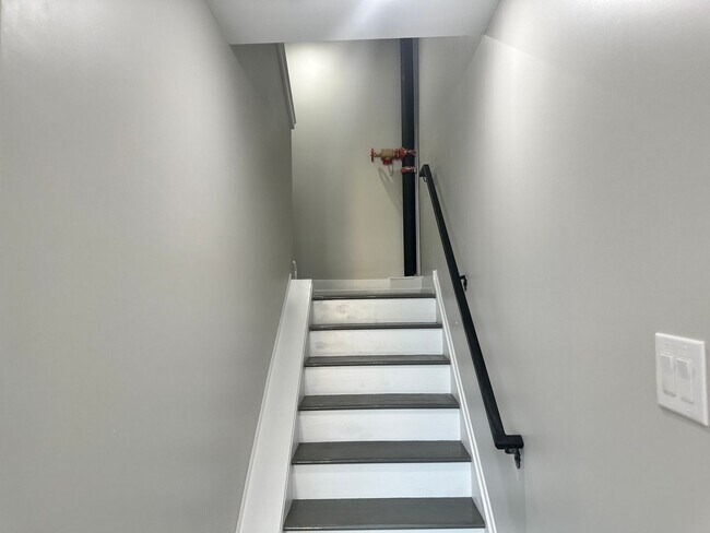 Building Photo - 2240 N 2nd St