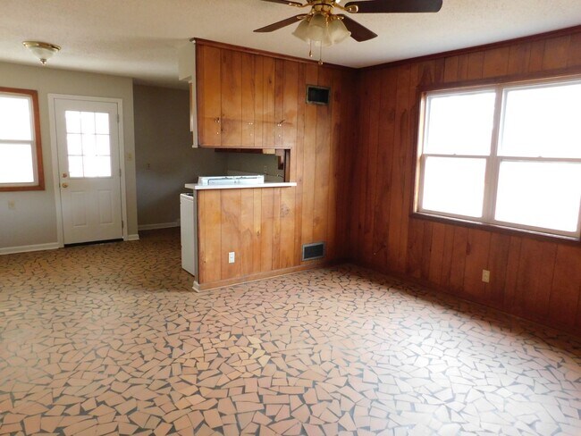 Building Photo - 8349 Cedarbrush Dr