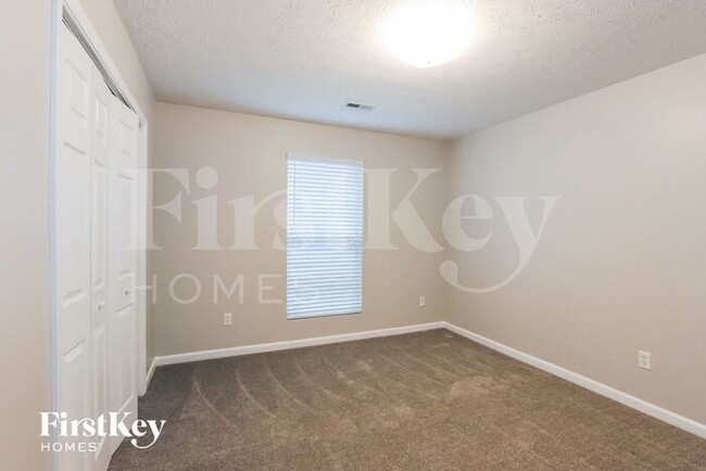 Building Photo - 612 Everlasting Way