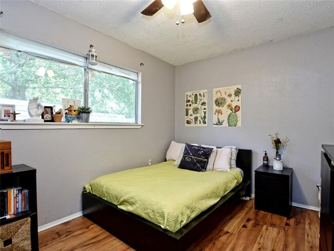 Building Photo - 4911 Aberdeen Cir