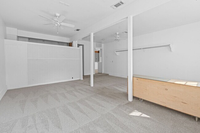 Building Photo - 5402 Jeffburn Cove