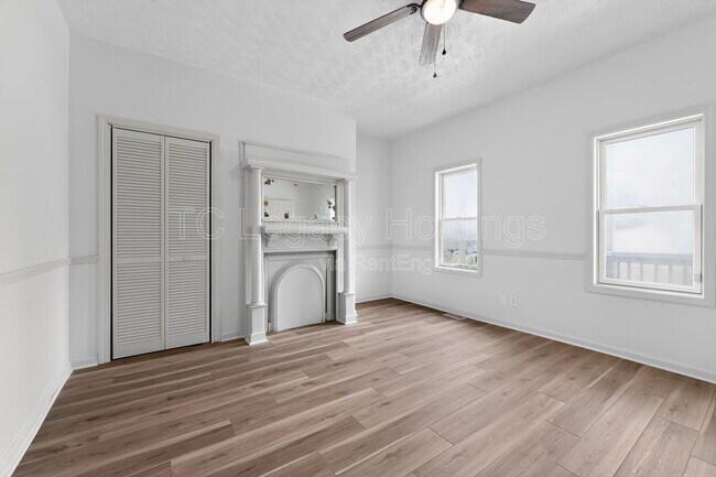 Building Photo - 127 Haymond Hwy