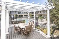 Building Photo - Chanteclair Apartments