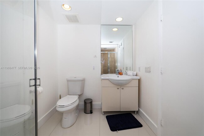 Building Photo - 1830 S Ocean Dr