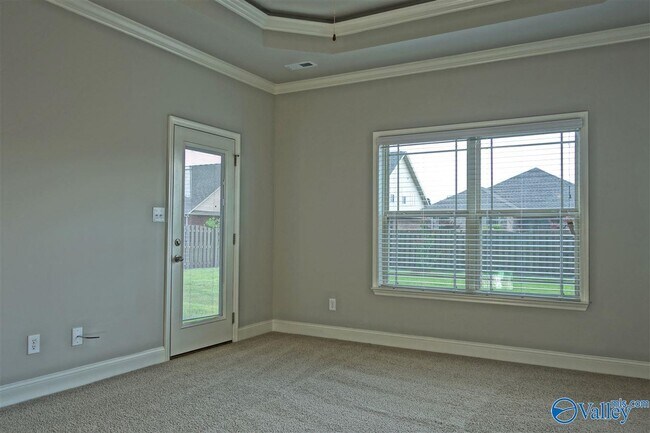 Building Photo - 409 Bay Tree Ln SW