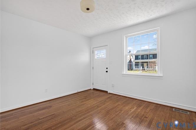Building Photo - 3510 Maryland Ave
