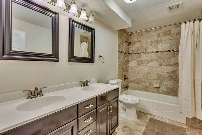 Building Photo - 7492 Brighton Way