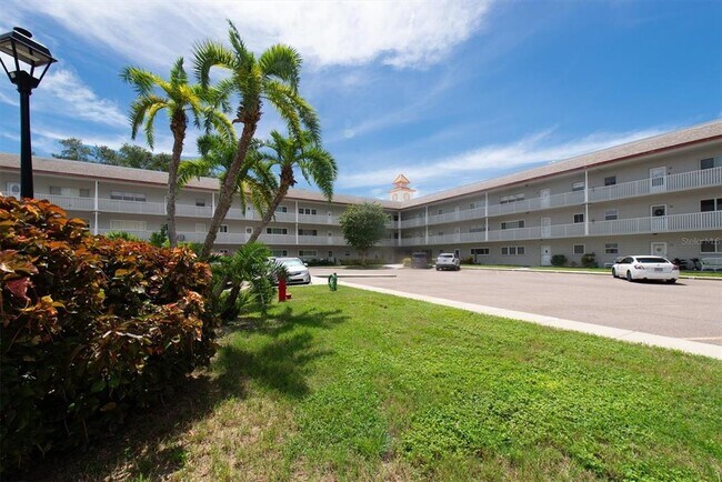 Building Photo - 2261 Swedish Dr