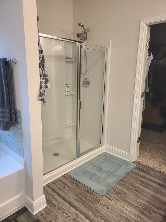 Building Photo - 317 Highbrook Rd