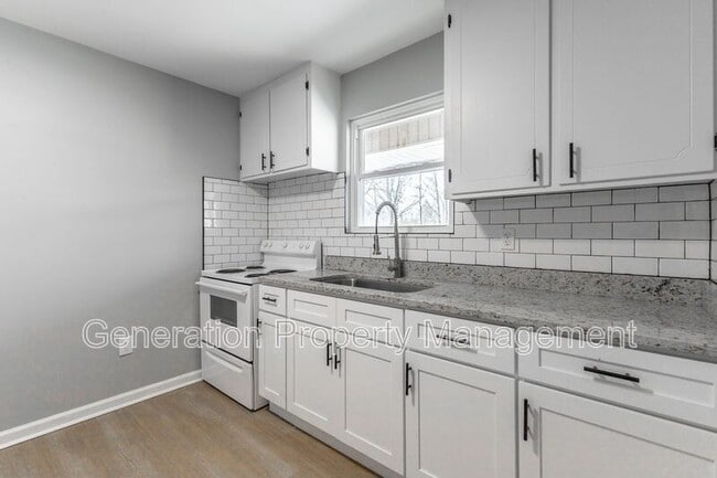 Building Photo - 3136 Spring Place Rd SE