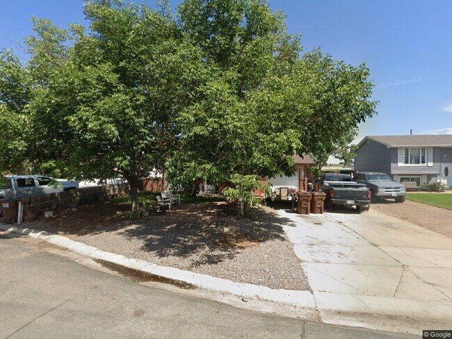 Building Photo - 1519 Bella Vista Dr