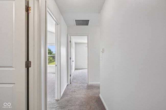 Building Photo - 12035 Zircon Ln