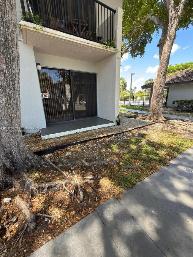 Building Photo - 7235 NW 179th St