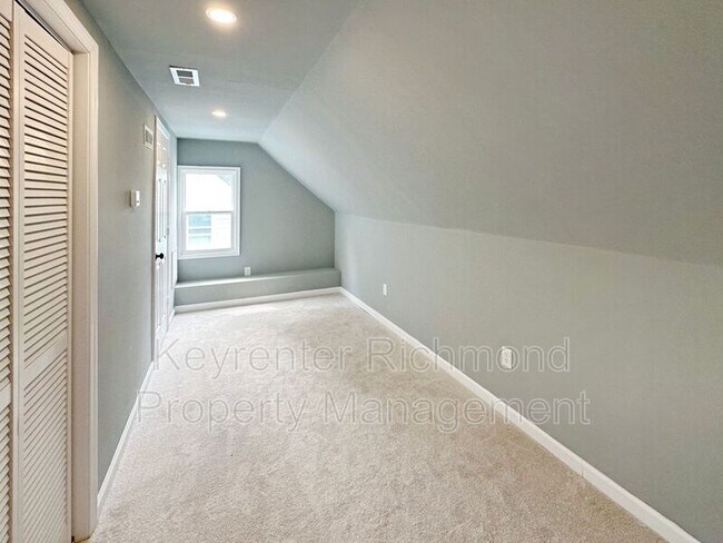 Building Photo - 7409 Landsworth Ave