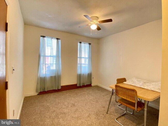 Primary Photo - 1010 Winton St