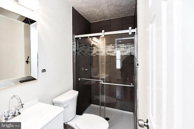 Building Photo - 2115 N Anvil Ln