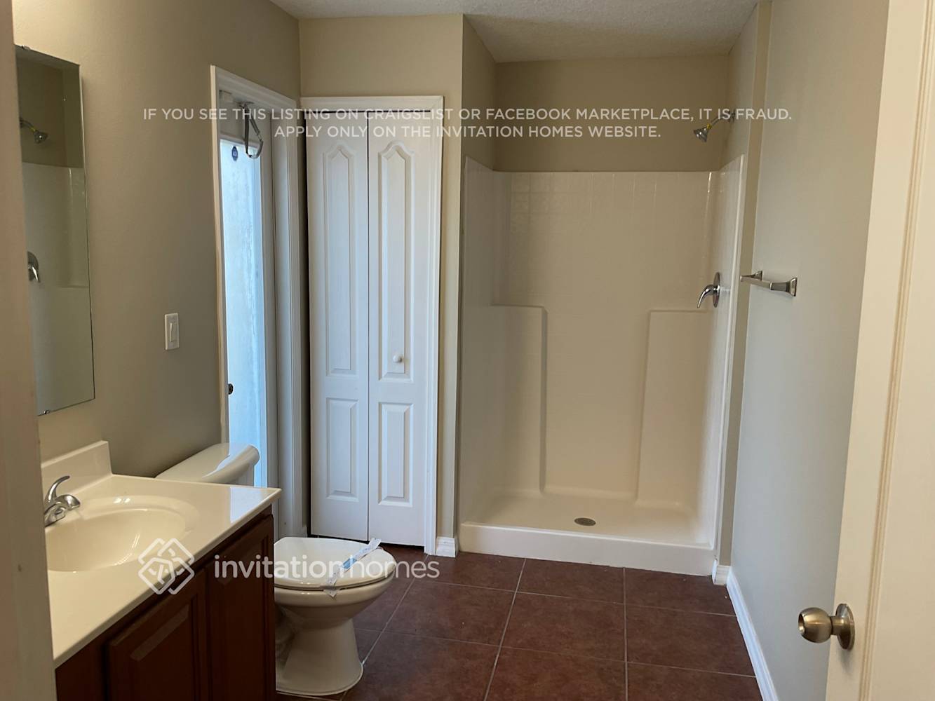 Building Photo - 3174 Burdock Ave