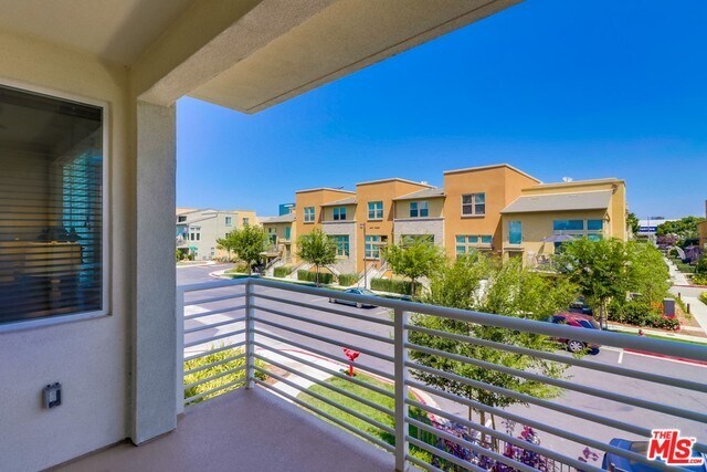 Building Photo - 5450 Strand